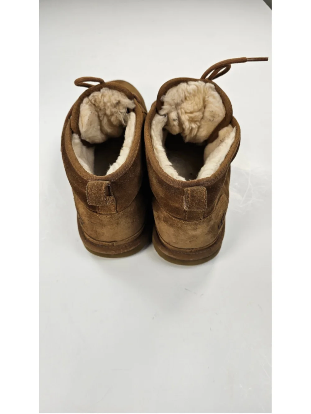 UGG Neumel Chukka Boots Mens 11 Chestnut Brown Suede Shearling Lined 3236